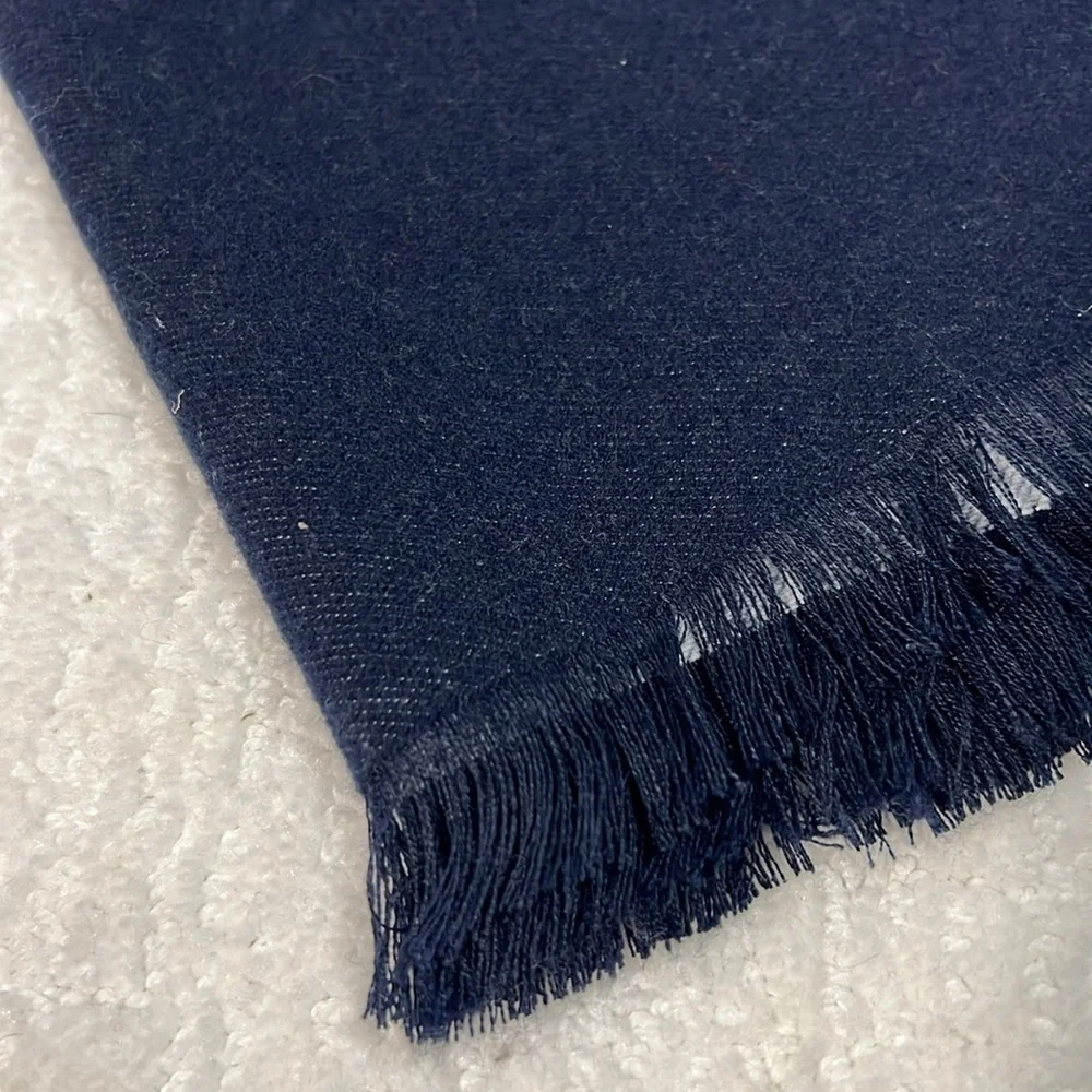 New! Navy blue Goodfellow scarf one size